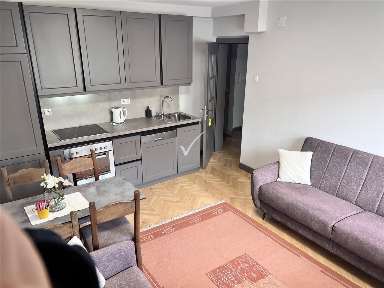 Apartament me qera ne ulpiane