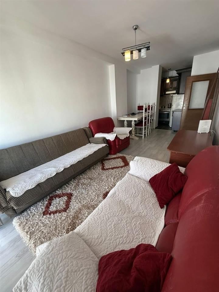 Banesa ne shitje (4)