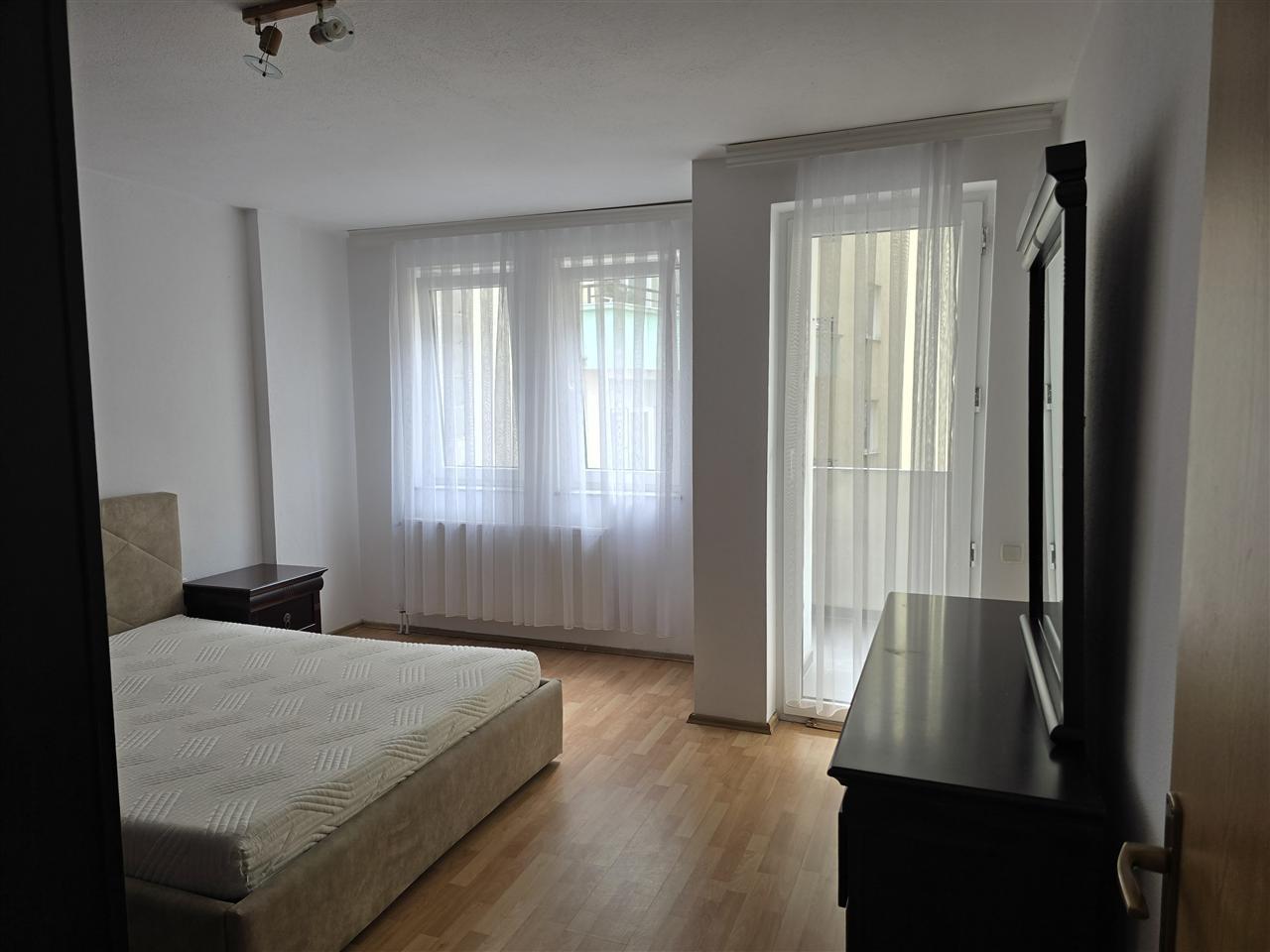 Banese me qera ne b diellit afer xhambazeve b3 (8)