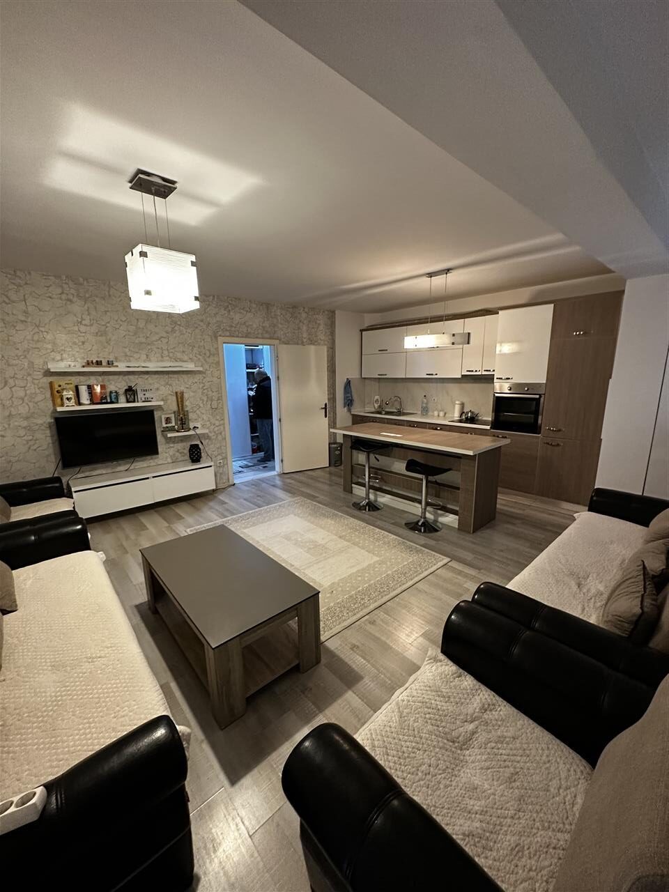 Banese me qera ne lagjen muharrem fejza (5)