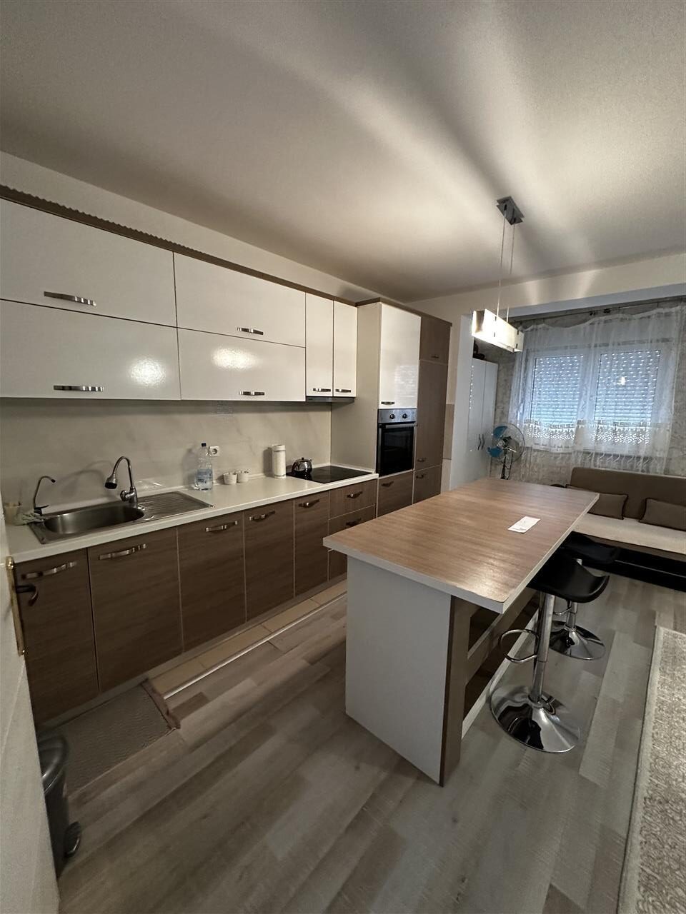 Banese me qera ne lagjen muharrem fejza (6)