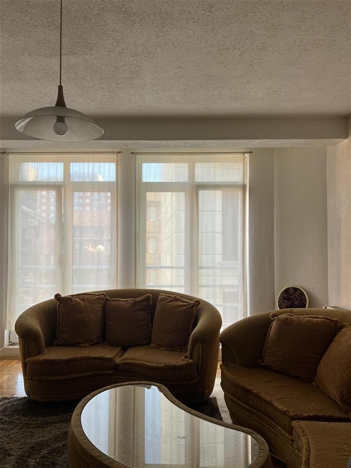 Banese me qira 2 dhoma gjumi ballkon ngrohje (1)