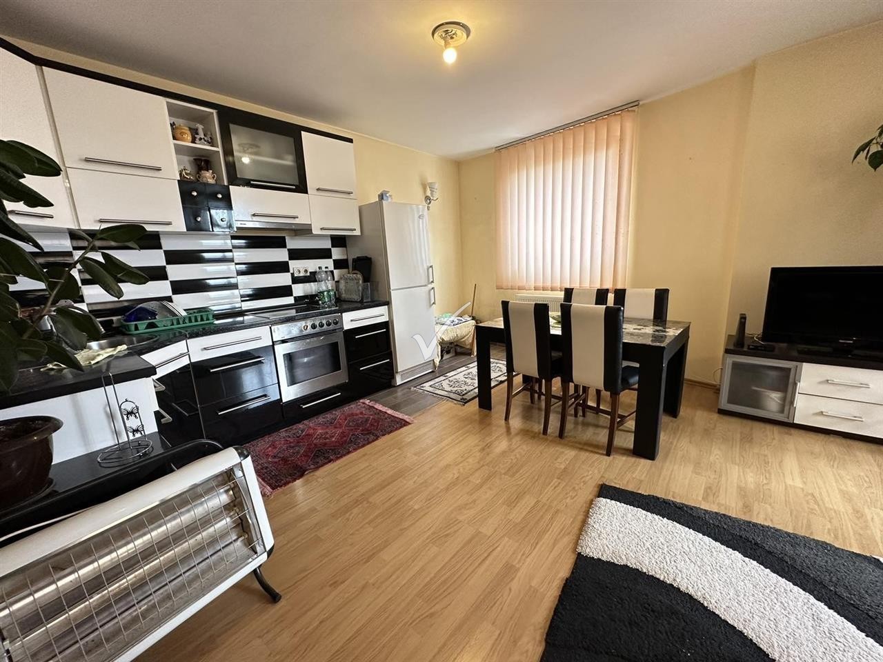 Banese me qira tek rruga c 6