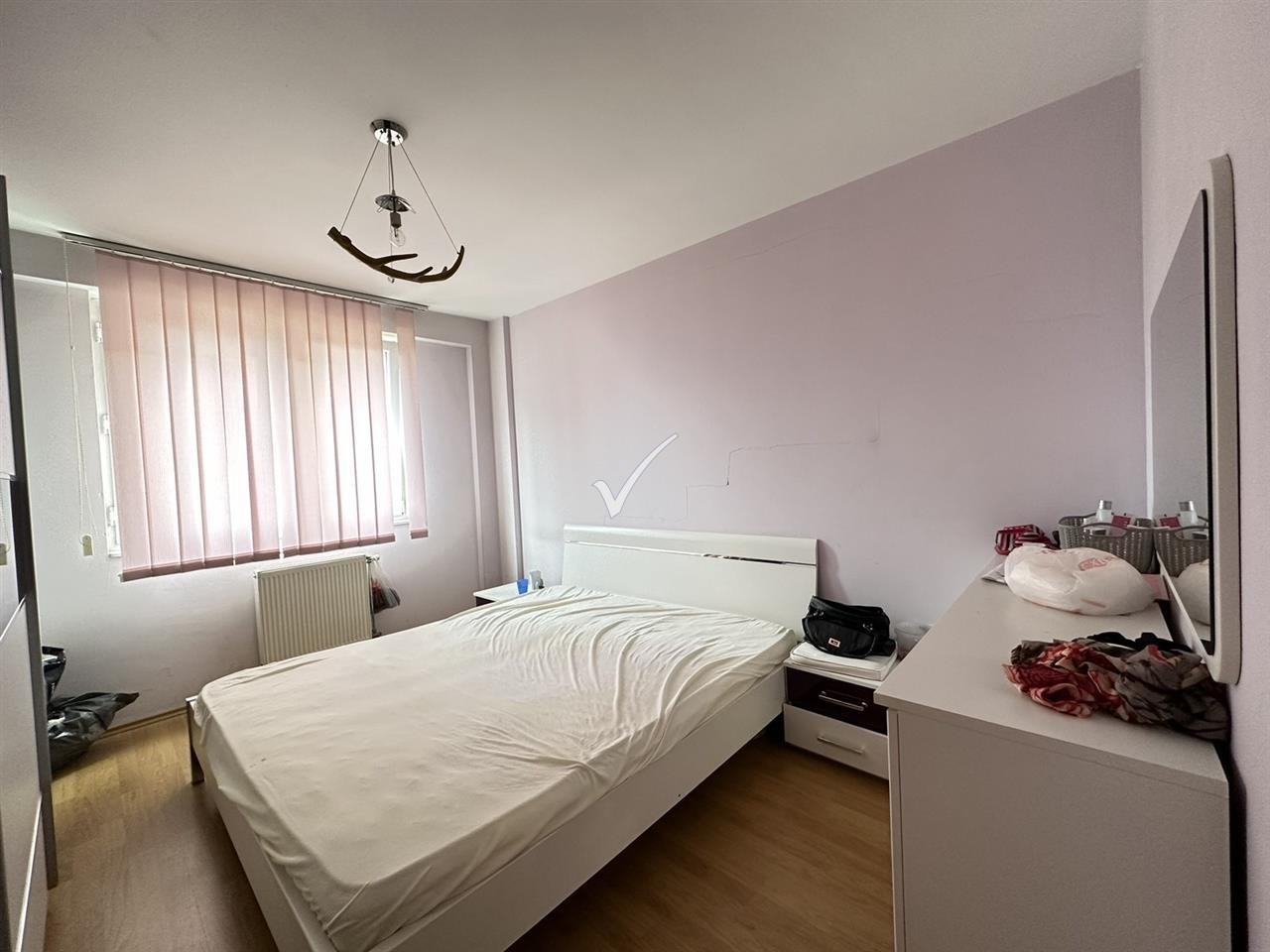 Banese me qira tek rruga c 8