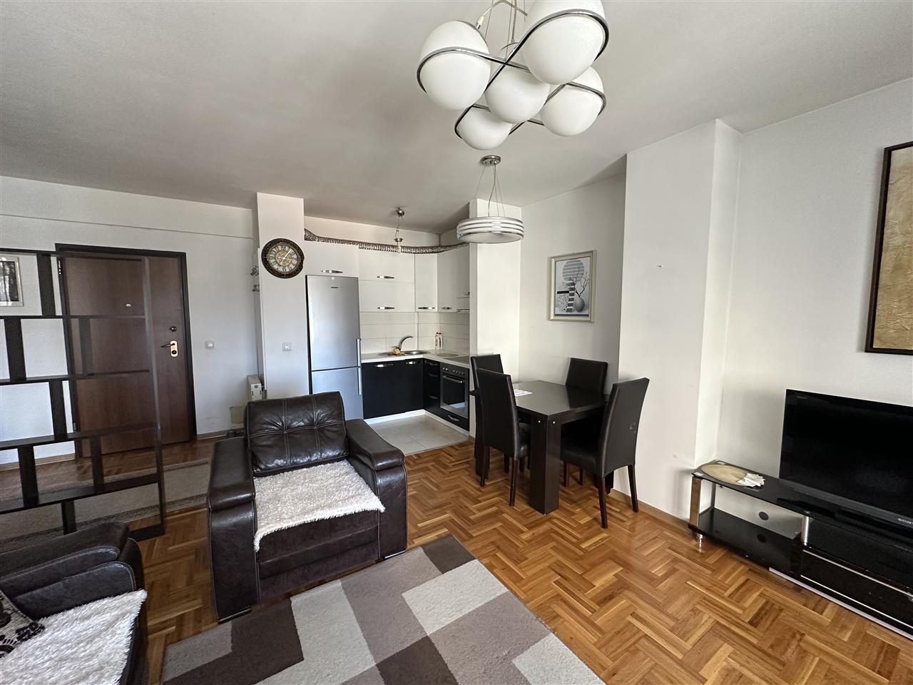 Ipet banesa me qera emshir