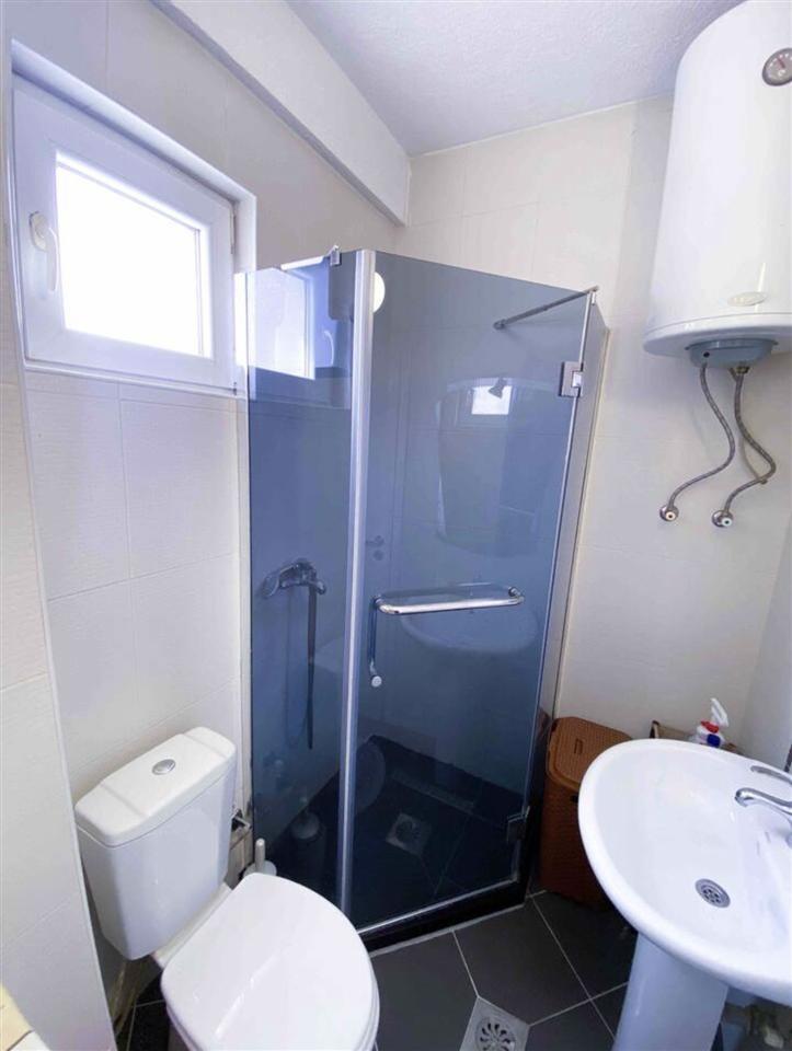 Ipet me qira banesa ne prishtine perballe kolegjit fama (3)