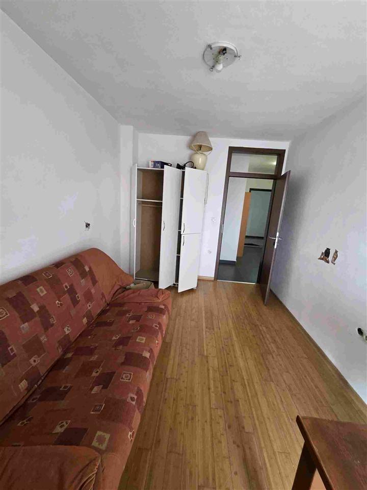 Jepe me qira banesa te kompleksi tregetia arberi (3)