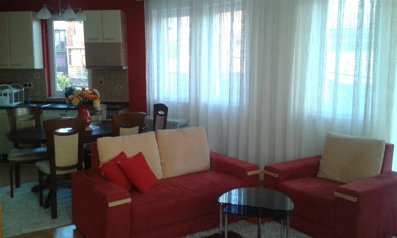 Jepet banesa me qera (1)