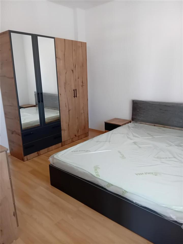 Jepet banesa me qiera (3)