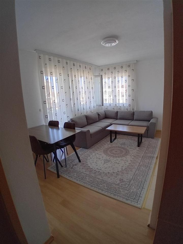 Jepet banesa me qiera