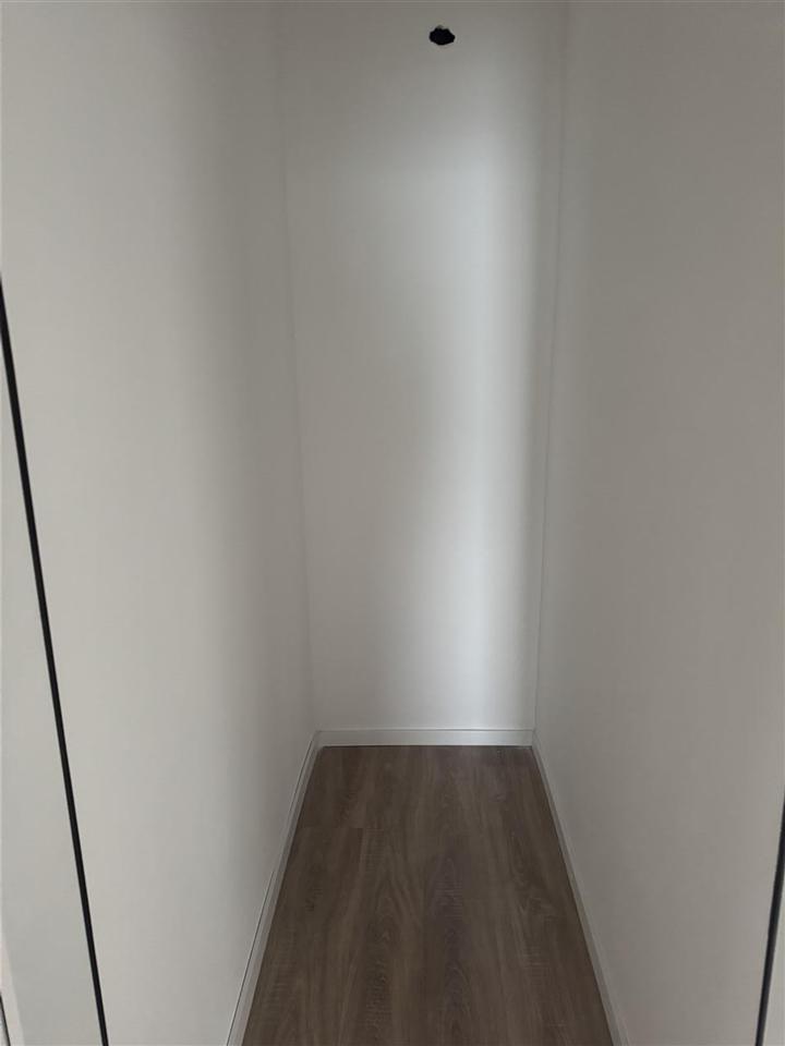 Shitet banesa fushe kosove (2)