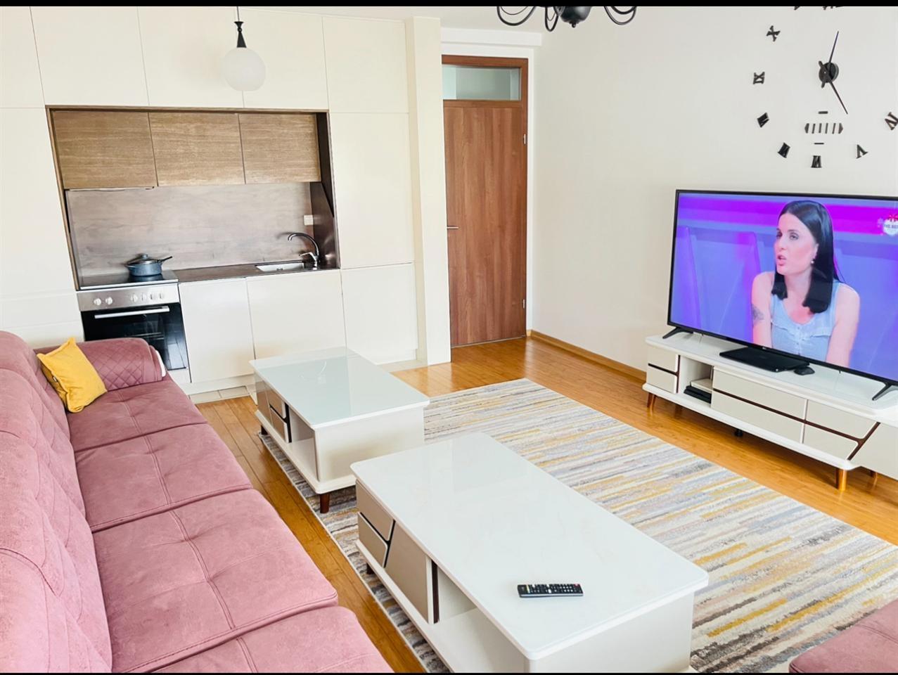 Shitet banesa ne qender tek kater llullat (3)