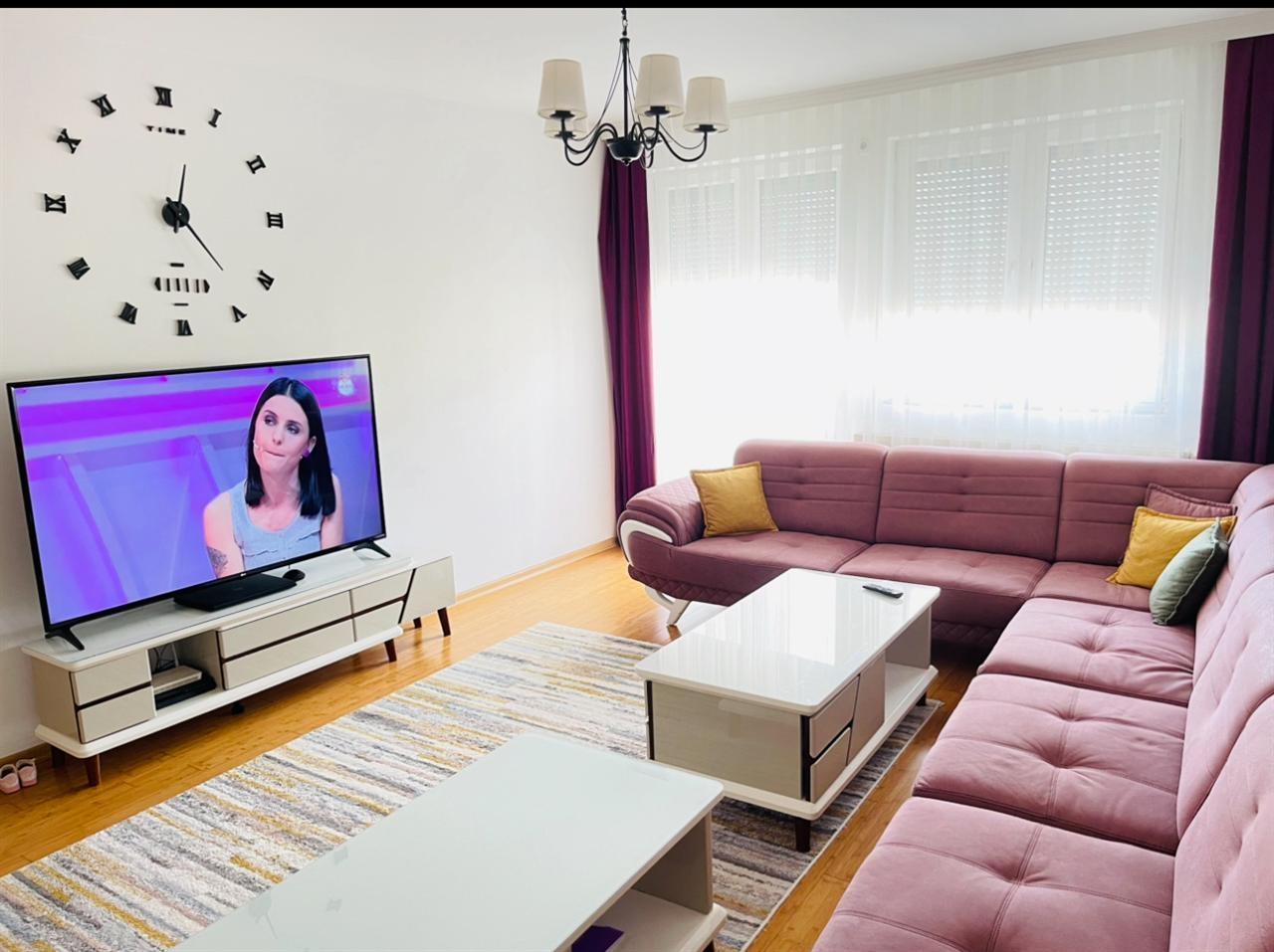 Shitet banesa ne qender tek kater llullat (8)