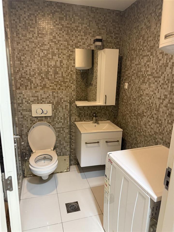 Urgjent leshohet banesa me qera (2)