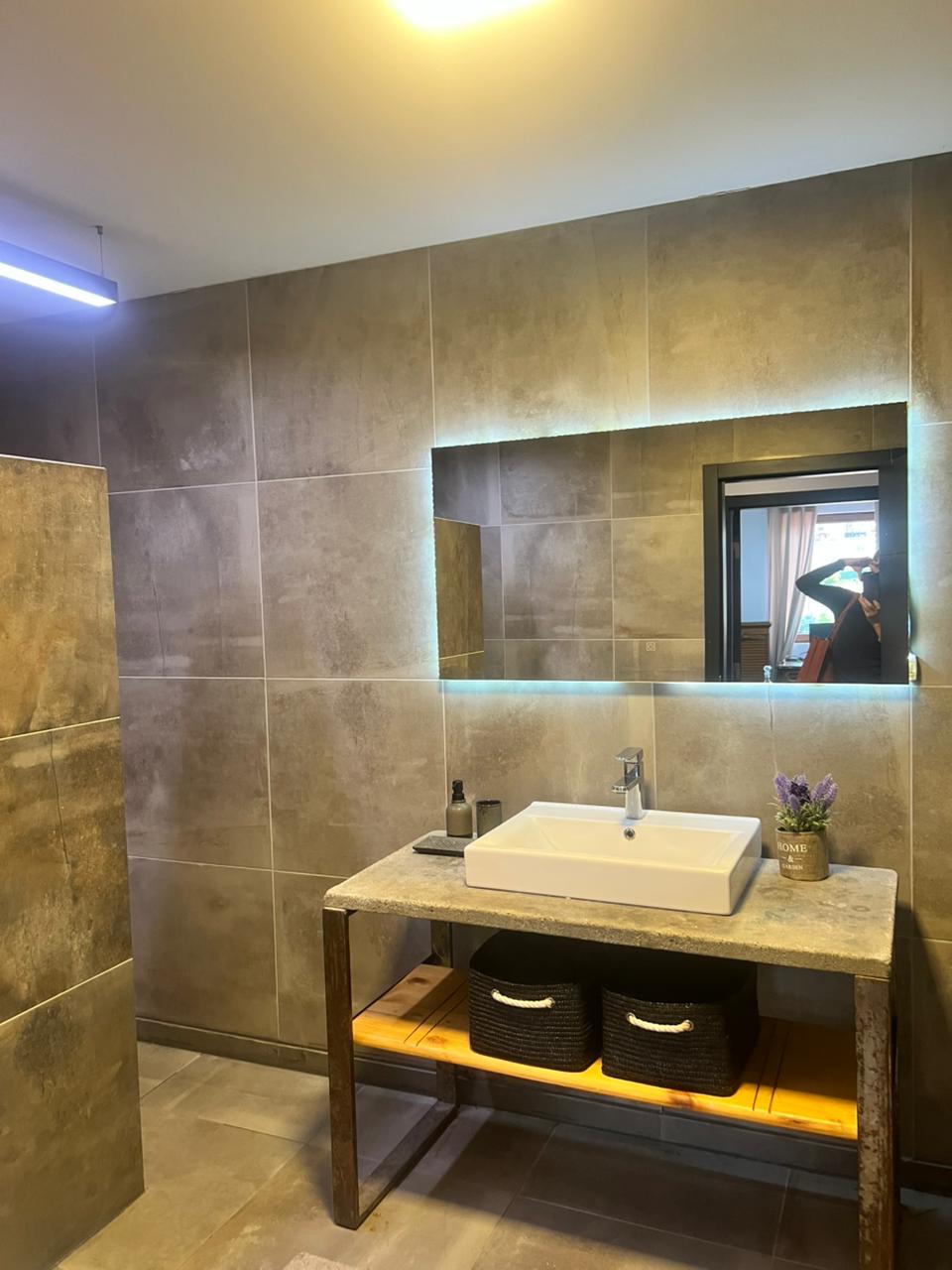 Whatsapp image 2025 10 10 at 10.55.29 9759dce1