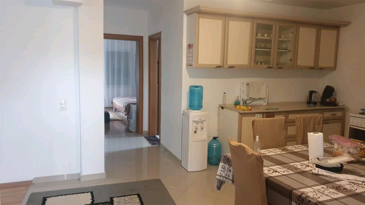 Banes me qira ne hajvali 3 5 dhoma (1)