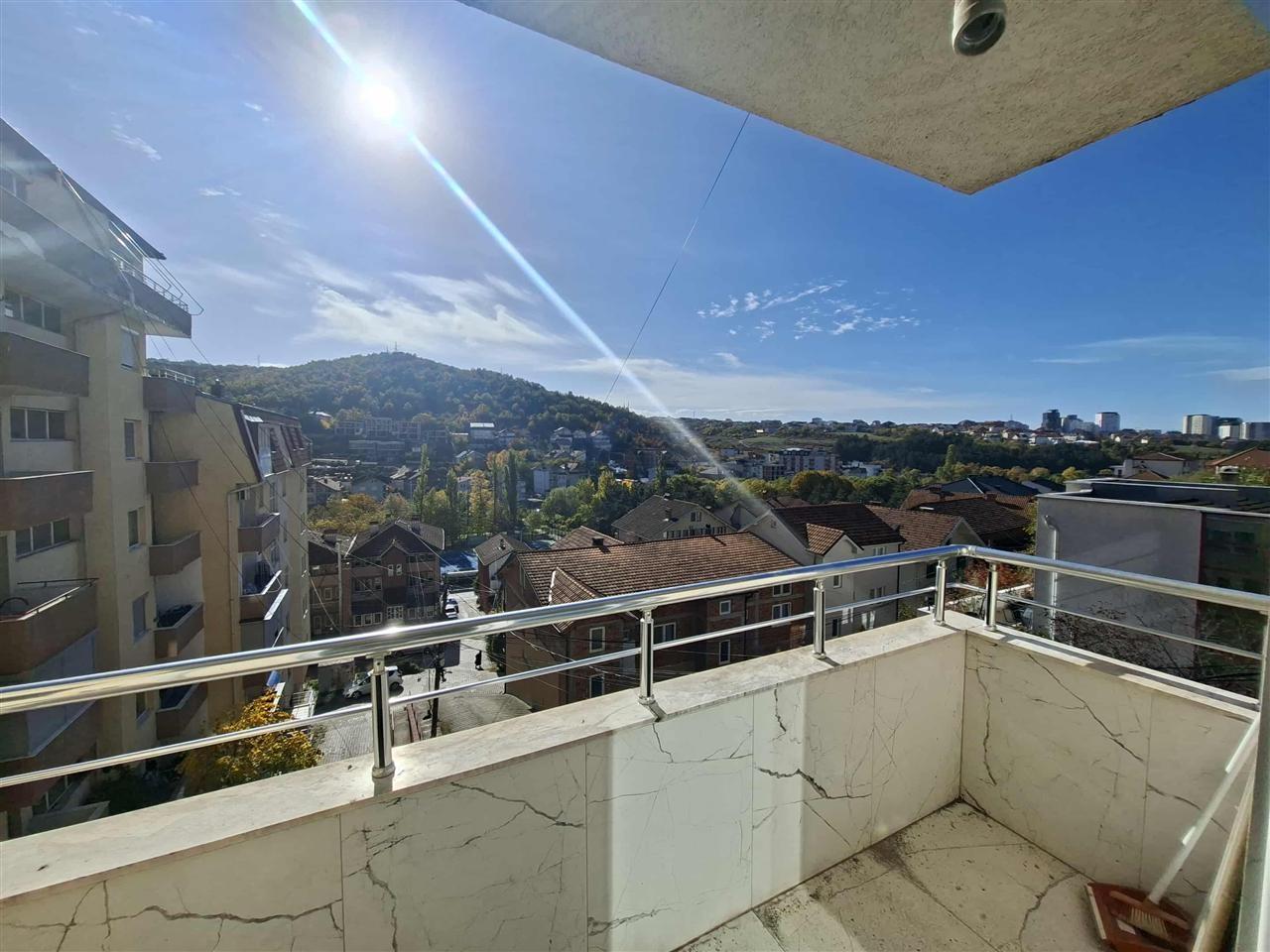 Banesa ne shitje (7)