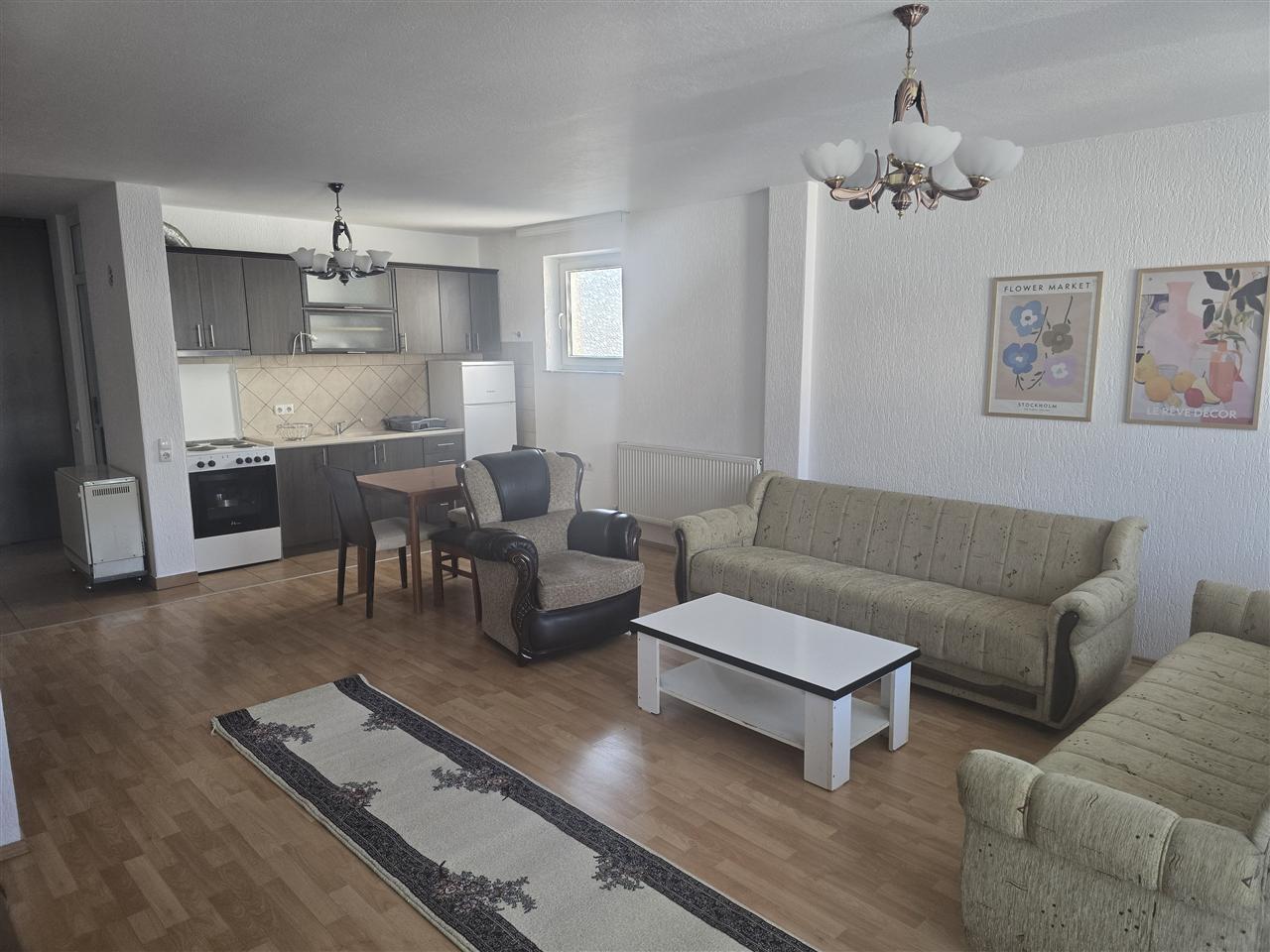 Banese me qera ne b diellit afer xhambazeve 4