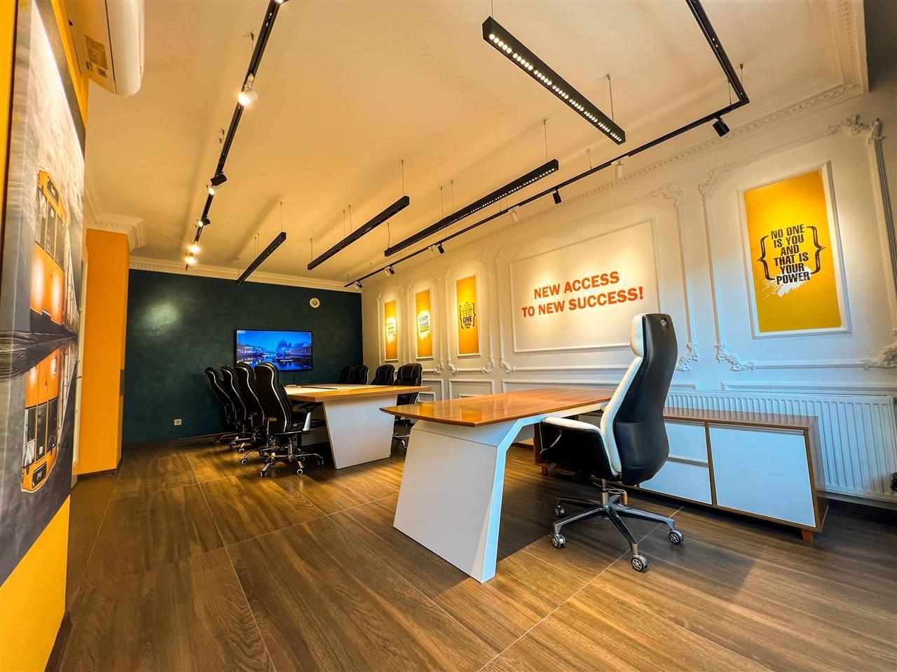 Banese me qera per zyre ne royal mall prishtine (1)