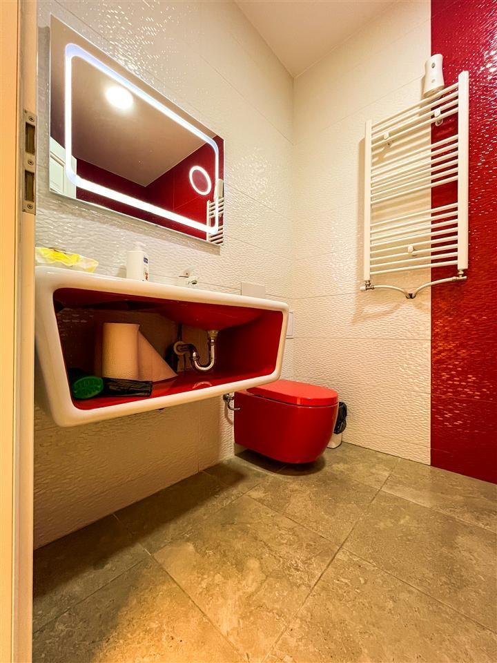 Banese me qera per zyre ne royal mall prishtine (6)