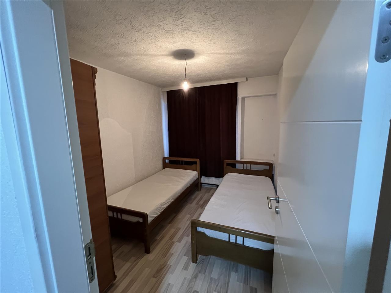 Banese me qira ne dardani kurriz (6)