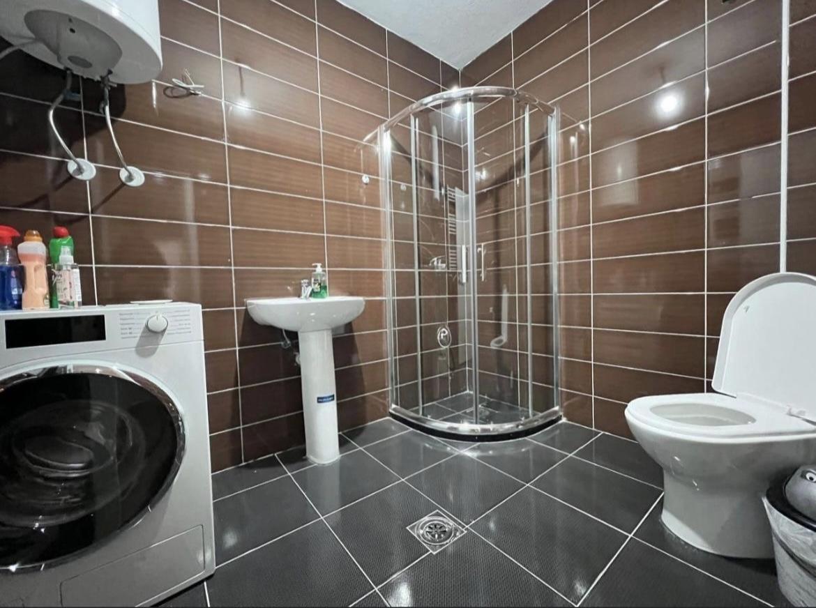 Ipet banesa me qira (4)