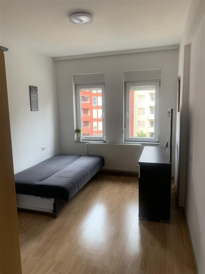 Leshohet banesa me qera (3)