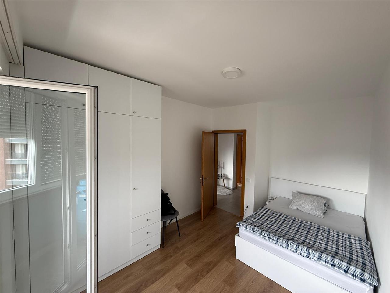 Shitet banese 113 m 3 dhoma gjumi (9)