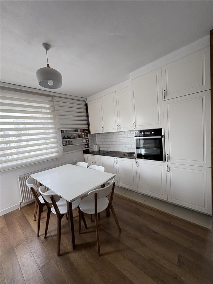 Shitet banese luksoze ne fushe kosove (6)