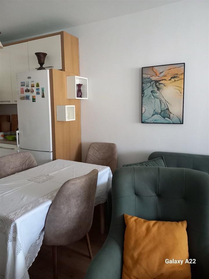 Shitet urgjent banesa ne prishtine mati 1 76 m2 (3)