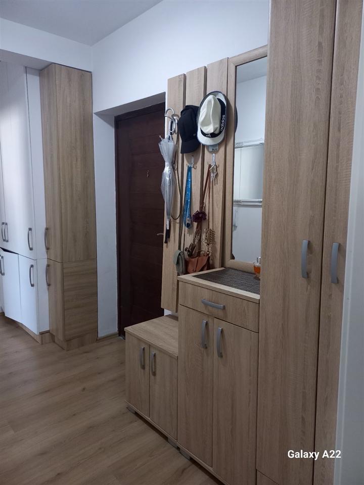 Shitet urgjent banesa ne prishtine mati 1 76 m2 (5)