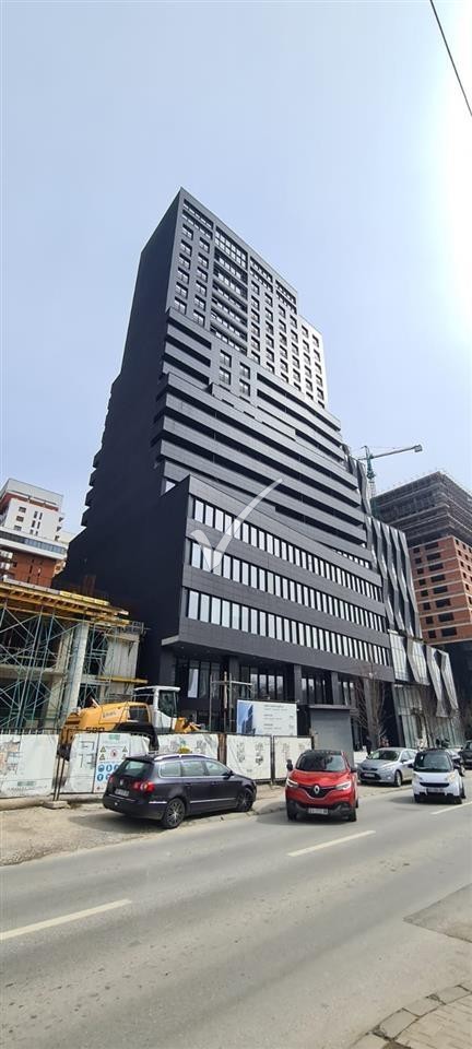 Zyre me qira 131m2 lakrishte 4