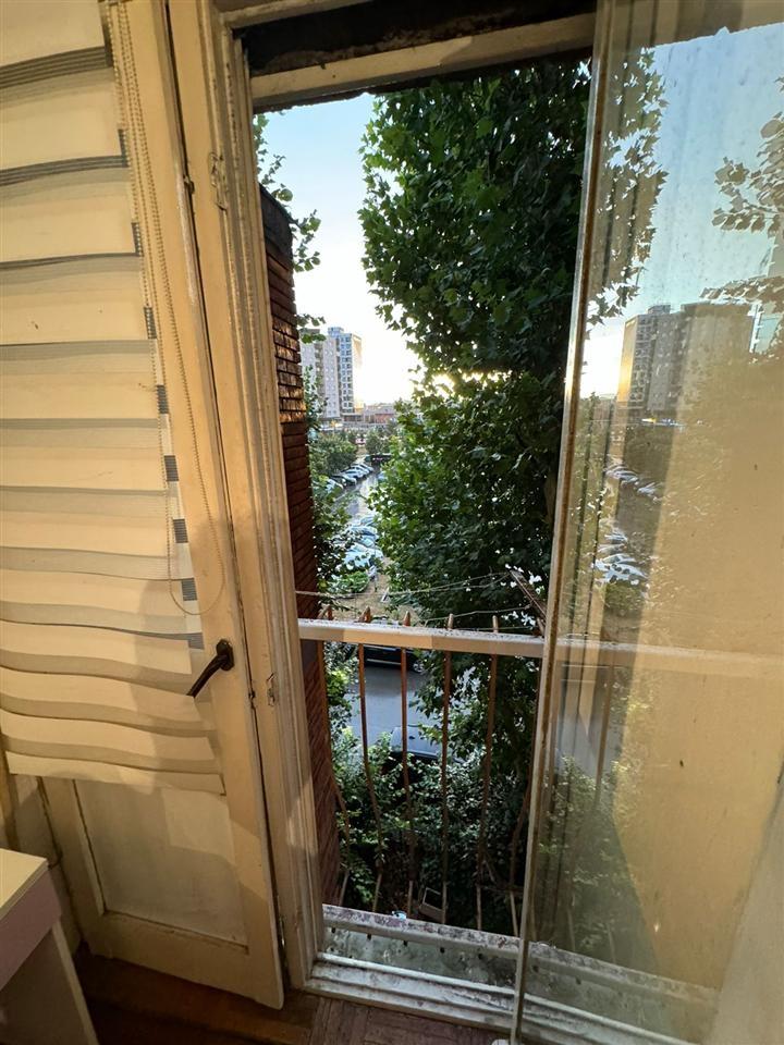 Garsoniera me qira afer shkolles fillore dardania (1)