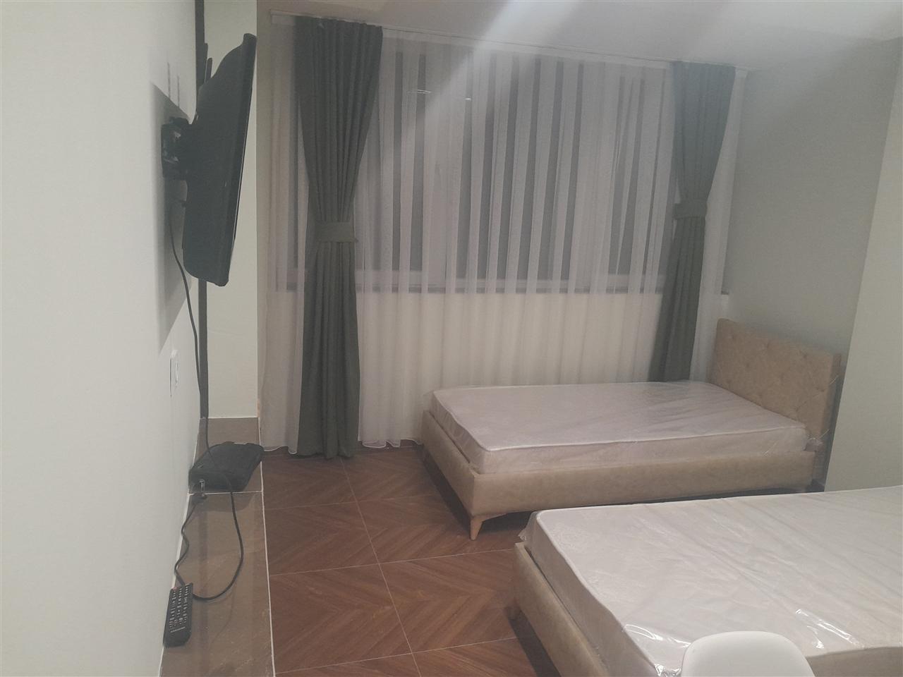 Leshoj banesen me qera (2)