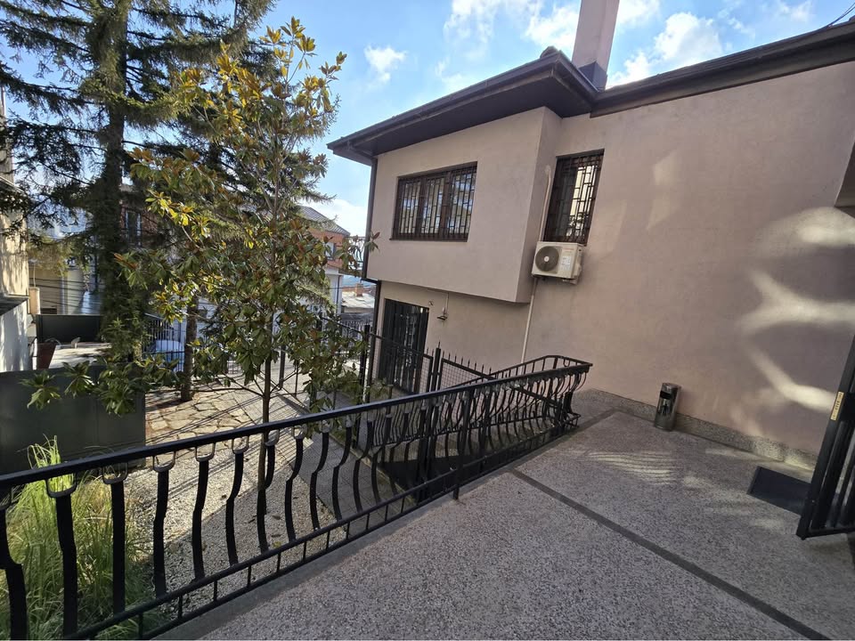 587239158 2246443982531559 4605055824887398983 n