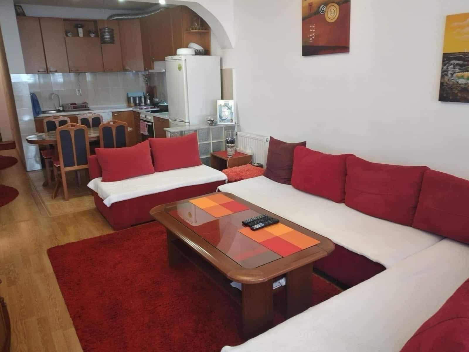 599393598 2243824992778917 815693743094229337 n