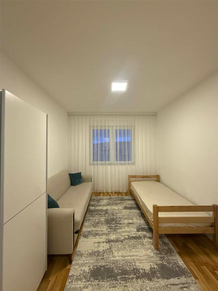 Jepet banesa me qera (1)