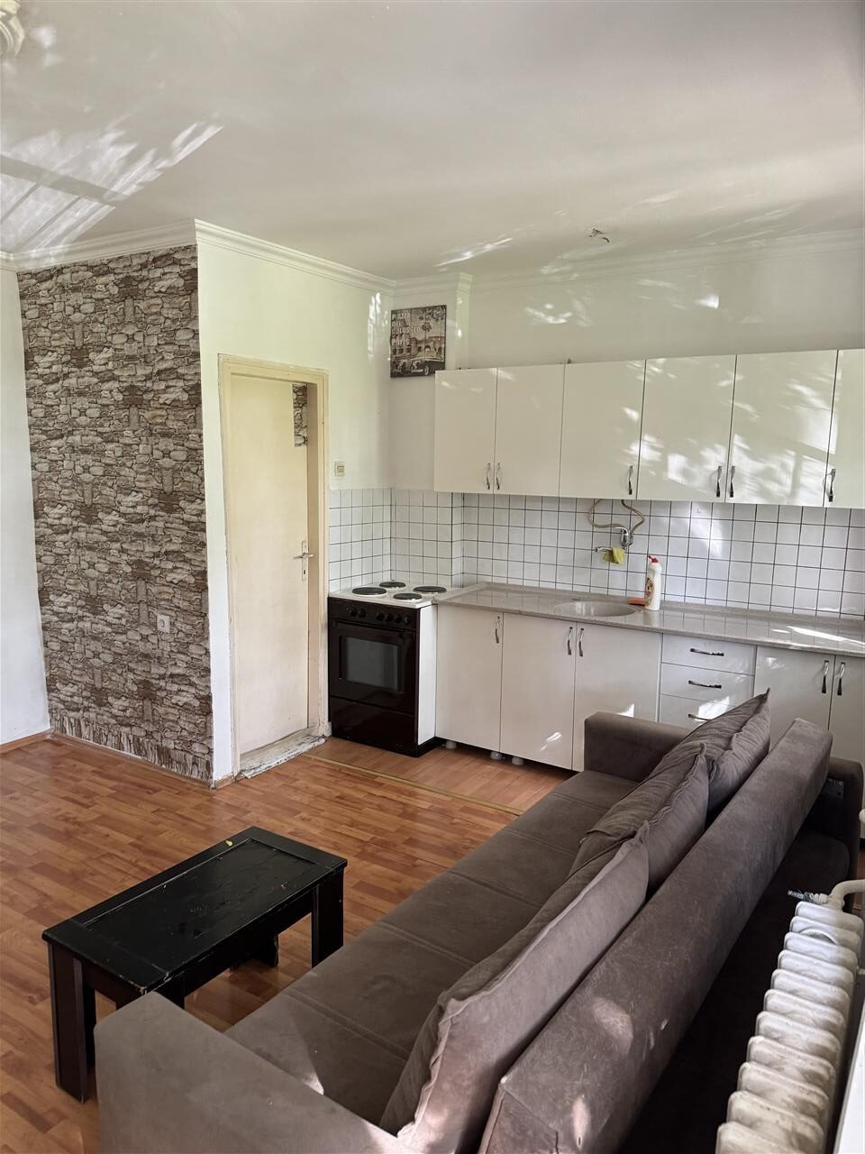 Jepet banesa me qira (3)