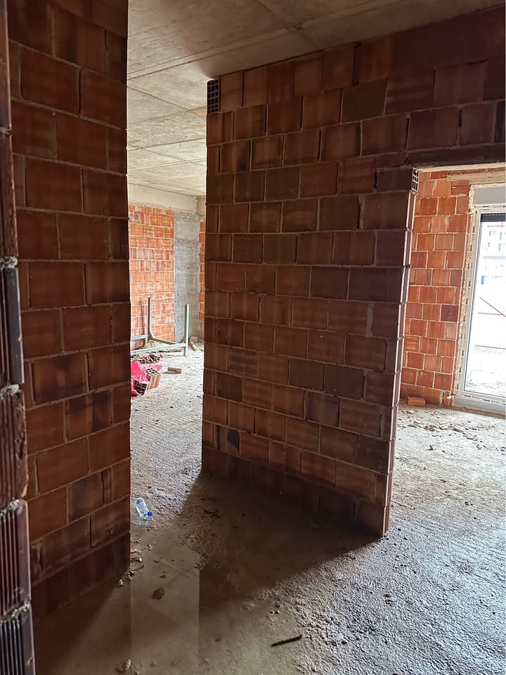 589544936 1796555434398127 2290126719770496893 n