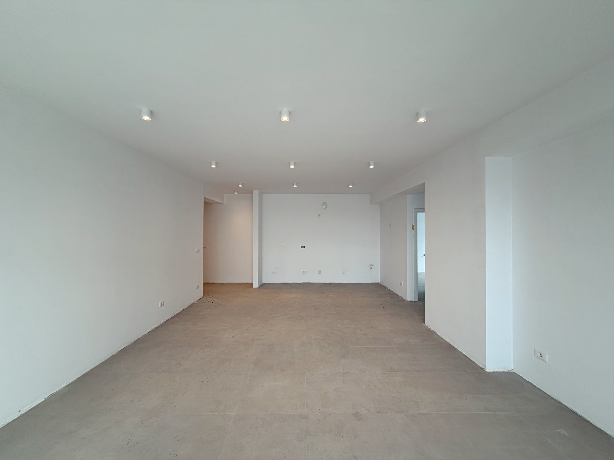 Created with RNI Films app. Profile 'Agfa RSX II'