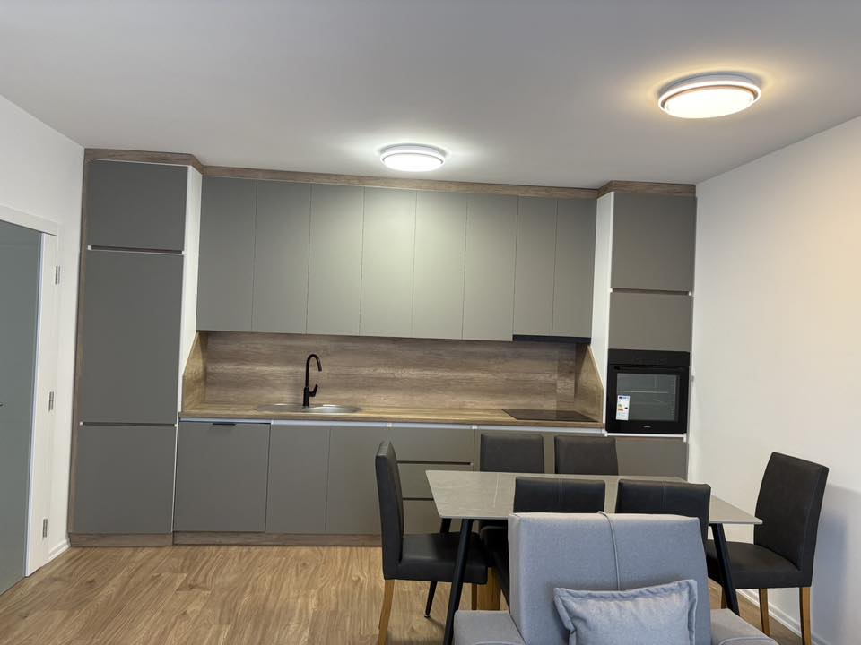 624224553 861219896814453 386246551948088407 n