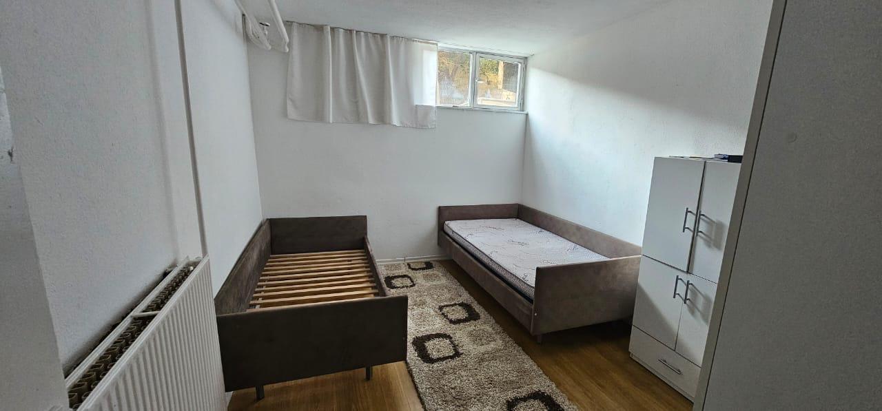 Banes me qera te bill klintoni (5)