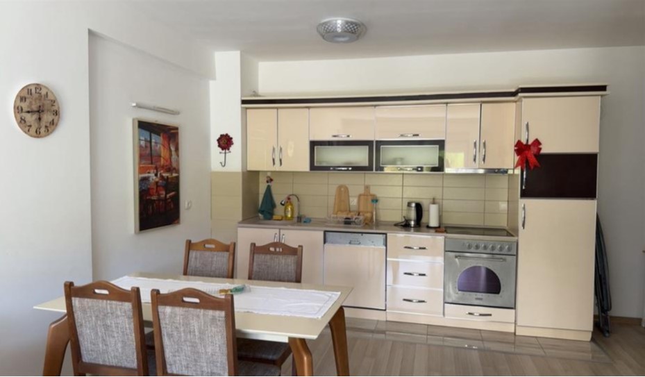 Banesa 64m2 ipet me qera ne prishtine emshir (1)