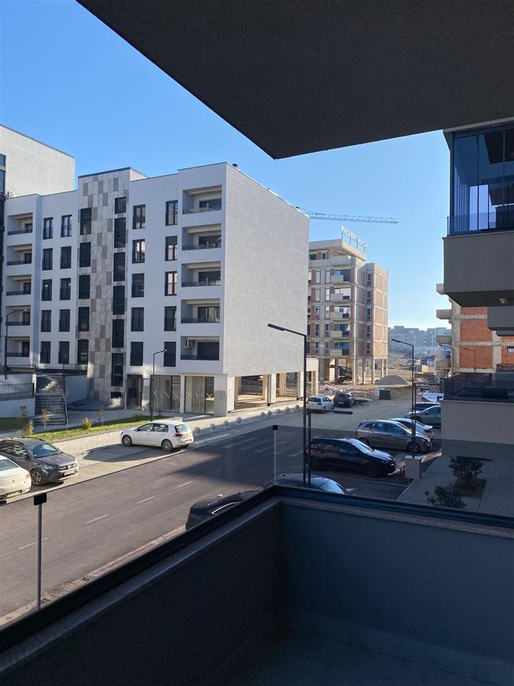 Banesa shitet ose me qera (5)