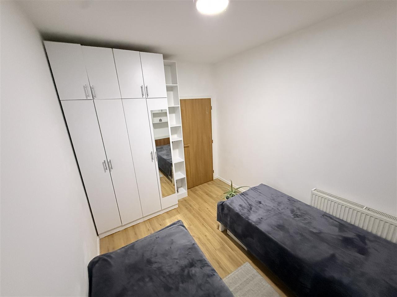 Banese me qera ne arberi (7)