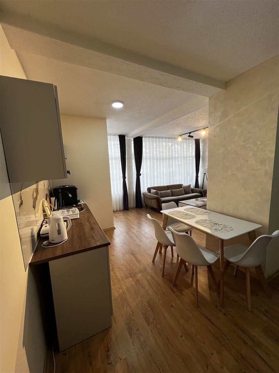 Jap banesen me qira (1)