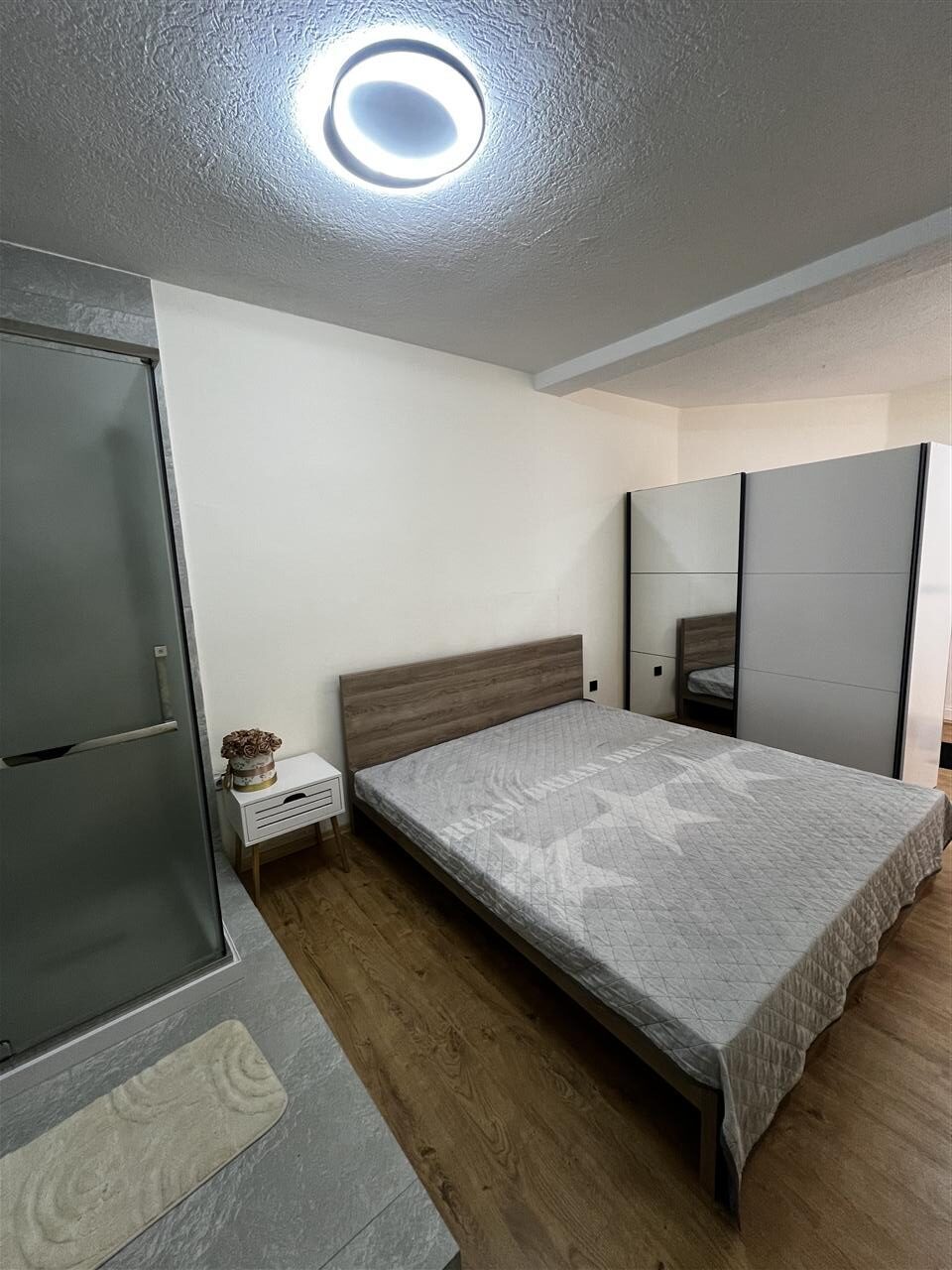 Jap banesen me qira (2)