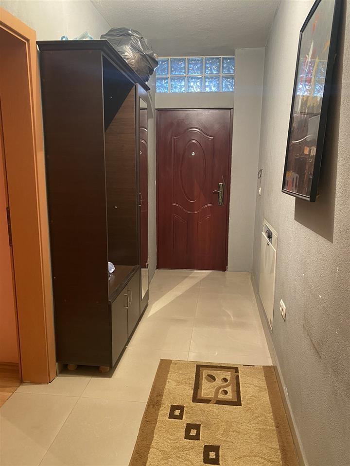 Leshohet banesa me qera afer shkolles sami frasheri (3)