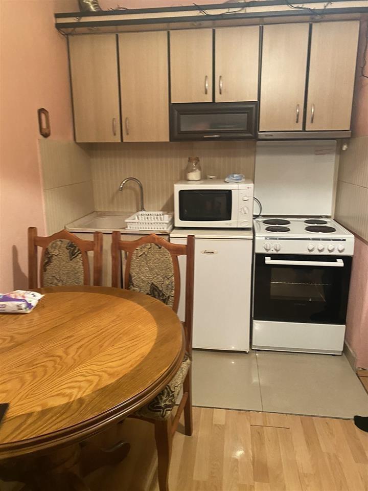 Leshohet banesa me qera afer shkolles sami frasheri