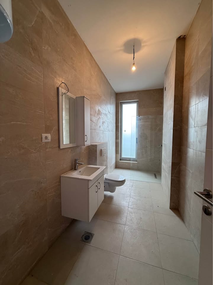 639704004 687278504410759 288818398780443868 n